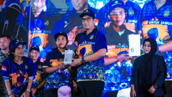 Rico Waas: Buruh Adalah Denyut Nadi Ekonomi dan Pembangunan