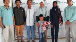 Warga Telantar Diperantauan, Berkat BAZNAS Kabupaten Solok Dipulangkan ke Rantauprapat