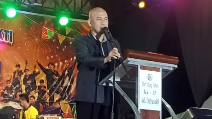 Beo’s Pengelola Pasar Malam bersama Panitia Bagikan Santunan di HUT ke-15 Indra Sakti