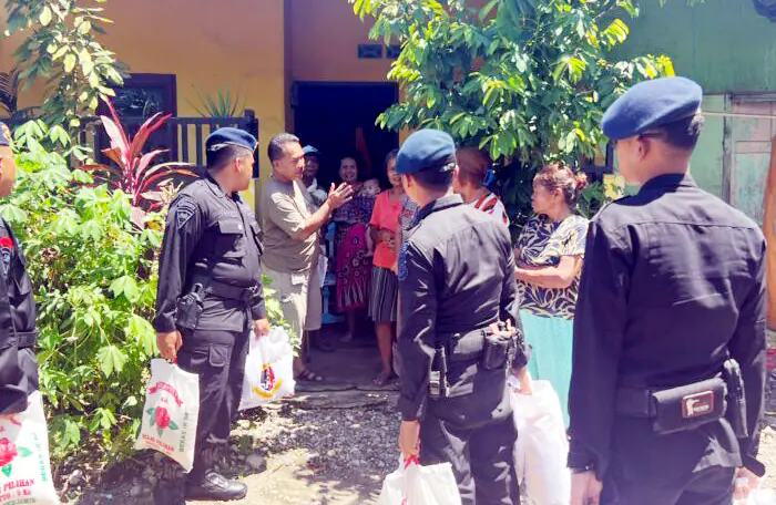 Brimob Polda Sumut Tebar Kepedulian Lewat Jumat Berkah dan Minggu Kasih