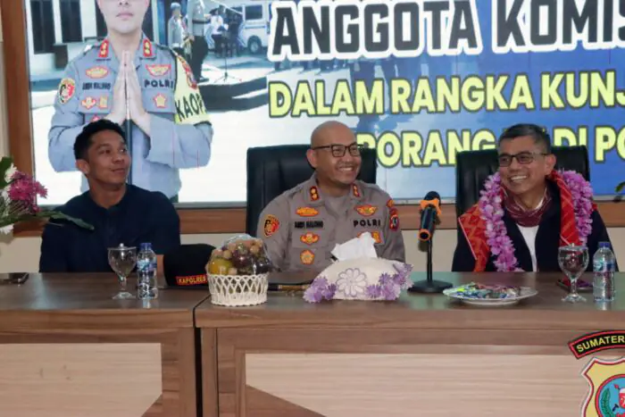Bunga untuk Keadilan