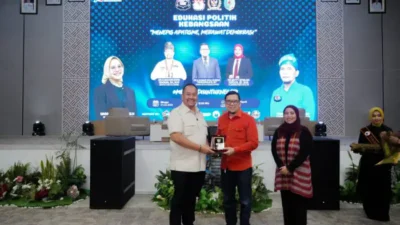 Bupati Batu Bara Ajak Masyarakat Rawat Demokrasi Melalui Dialog dan Partisipasi Aktif