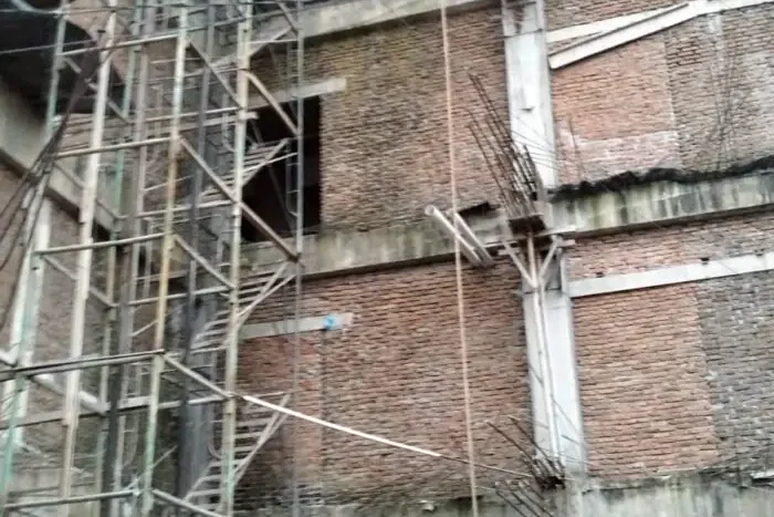 Gedung RSU Madani 7 Lantai Disorot