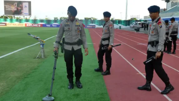 Jelang Laga Filipina Vs Australia, Gegana Brimob Polda Sumut Sterilisasi Stadion Madya