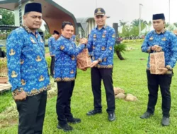 Kadus XI Desa Marindal Satu Raih Penghargaan Kepala Dusun Terbaik Tingkat Kecamatan Patumbak