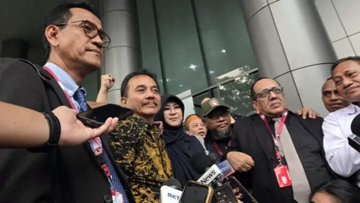 Kasus Tudingan Ijazah Palsu Jokowi, Kejari Jakarta Selatan Putuskan tak Menahan Roy Suryo dan Dr Tifa