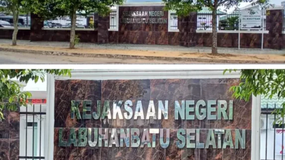 Kejari Labusel Tahan Oknum Manajer BOS Dinas Pendidikan Terkait Dugaan Korupsi Pembuatan Plang Sekolah