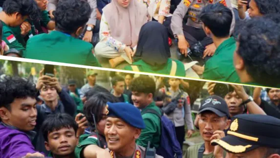 Pengamanan Humanis Warnai Aksi Penyampaian Aspirasi Mahasiswa di Gedung DPRD Sumut