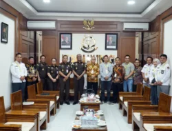 Perkuat Sinergi Pengawasan dan Penegakan Hukum, Kajati Terima Kunjungan Ketua KPU Provinsi Sumut