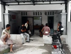 Pj Kades Bengkurung Dinilai Tak Beretika, Tolak Transparansi APBDes hingga Didampingi Orang Ancam Wartawan
