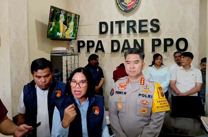 Polda Sumut Bongkar Live TikTok Bermuatan Pornografi, Host Raup Rp5 Juta per Hari