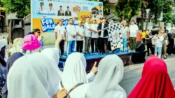 Rico Waas Lepas Peserta Fun Walk MUI Kota Medan Semarakkan Pekan KHAS 2026