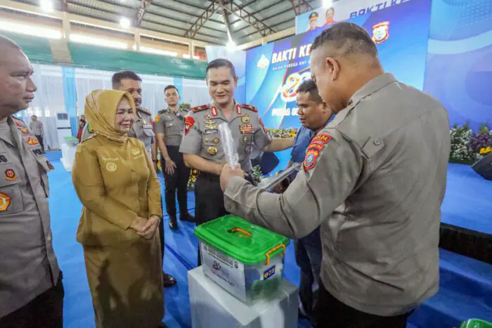 Sambut HUT ke-80 Bhayangkara, Polda Sumut Gelar Bakti Kesehatan dan Salurkan Bantuan untuk 3.000 Warga Langkat