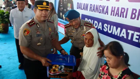 Sambut HUT ke-80 Bhayangkara, Polda Sumut dan Polres Pelabuhan Belawan Bagikan 1.500 Paket Sembako