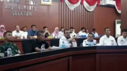 Bupati Labusel Fery Simatupang Matangkan Persiapan Pilkades