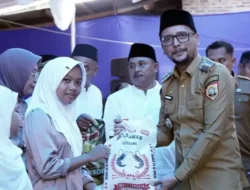 Bupati Labusel Hadiri Santunan 72 Anak Yatim di Perlabian