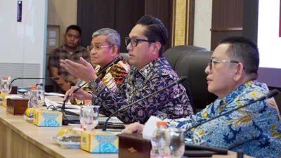Dinilai Belum Maksimal, Wali Kota Medan Beri Tenggat Camat Tuntaskan Digitalisasi Bansos