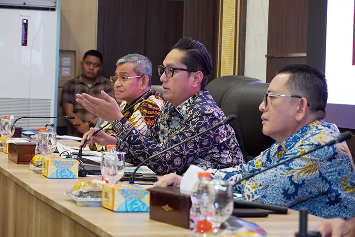 Dinilai Belum Maksimal, Wali Kota Medan Beri Tenggat Camat Tuntaskan Digitalisasi Bansos