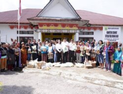 Bupati Pakpak Bharat Hadir Dalam Program Penyaluran Bantuan Pangan Beras dan Minyak Goreng