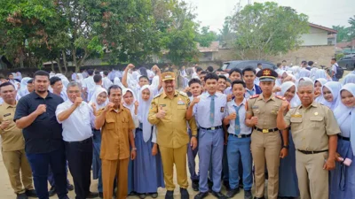 Kunjungi Yayasan Perguruan Nasional Petatal, Bupati Batu Bara Berikan Motivasi Kepada Siswa