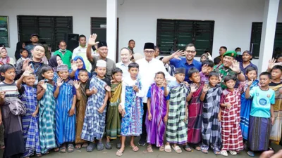 Rico Waas Apresiasi Inisiatif Khitanan Massal 200 Anak di Medan Deli