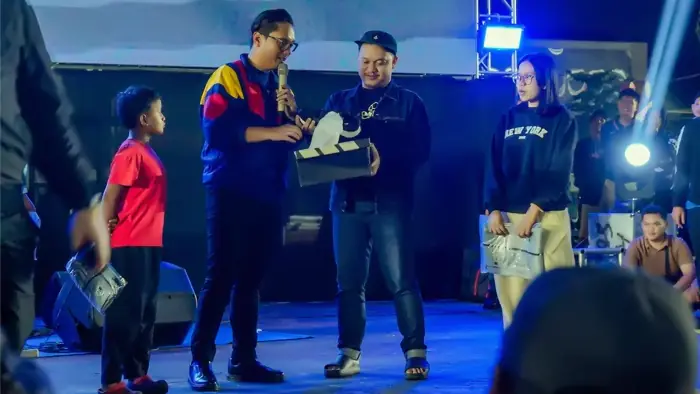 Rico Waas bersama Ribuan Warga Nobar Final Piala Dunia 2026