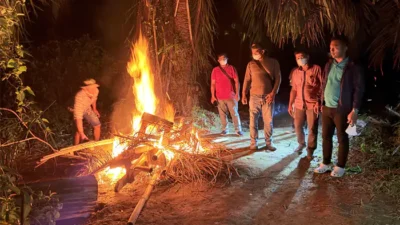 Tim Gabungan Polres Langkat Musnahkan Dua Titik Diduga Lokasi Penyalahgunaan Narkoba di Desa Bubun