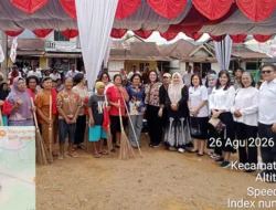 Dinkes Tapteng Gelar Bakti Sosial Pengobatan Gratis di Kelurahan Hutanabolon dan Tukka