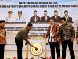 Rico Waas Buka Raker DPRD Medan Susun Program Kerja tahun 2027