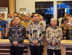 Rico Waas Nonaktifkan Lurah Aur Medan Maimun