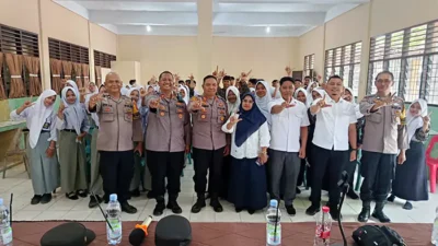 Sat Binmas Polres Langkat Edukasi Pelajar Cegah Pergaulan Bebas dan Gangguan Kamtibmas