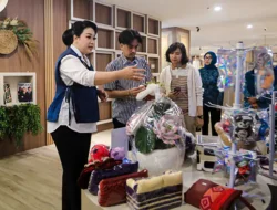 Tim Uniqlo Mengkurasi UMKM Medan, Airin Waas Dorong Produk Lokal Tembus Pasar Global