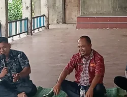 Dua Kades Bersinergi Tetapkan Perdes Larang Penangkapan Ikan dengan Setrum dan Racun di Sungai Laupetani
