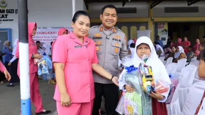Kapolres Langkat Santuni Anak Yatim