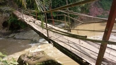 Jembatan Gantung Namo Suro Lama–Namo Tualang Rusak Parah, Warga Desak Pemkab Deliserdang Turun Tangan