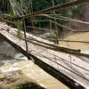 Jembatan Gantung Namo Suro Lama-Namo Tualang Rusak Parah, Warga Desak Pemkab Deliserdang Turun Tangan