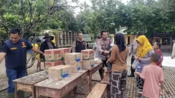 Polres Langkat Bantu Warga Terdampak Banjir