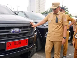 Rico Waas Temukan Kendaraan Dinas Tak Bayar Pajak, Tanpa Plat dan Kaca Spion