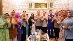 Silaturahmi dengan Majelis Taklim Halimah, Kapolda Sumut Ajak Masyarakat Bersinergi Jaga Kamtibmas